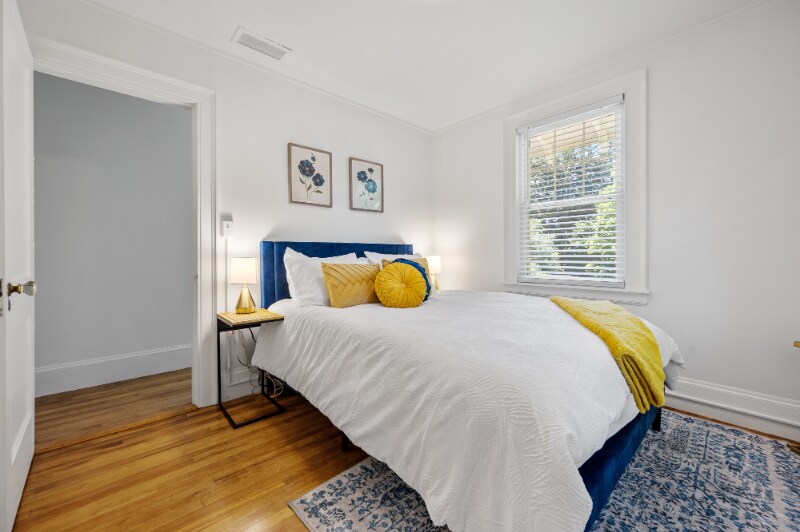 Building Photo - 21 Holden St