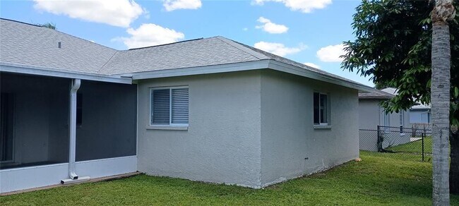 Building Photo - 2877 56th Ave Cir E