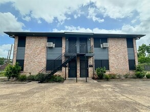 Building Photo - 5418 Weaver Rd