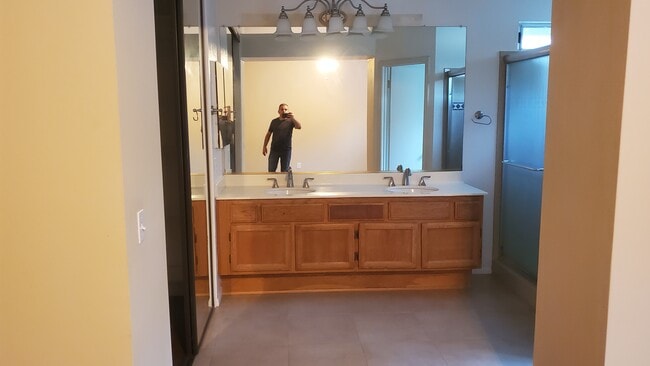 Building Photo - 26721 Linnet Ct