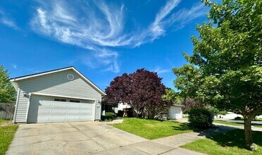 Building Photo - 3 bedroom ranch style home- Newly Renovated!!