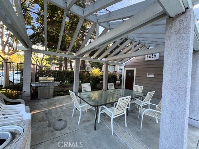 Building Photo - 17765 Redford Pl