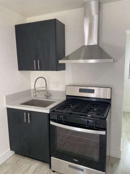 Building Photo - 1410 S Casino Center Blvd