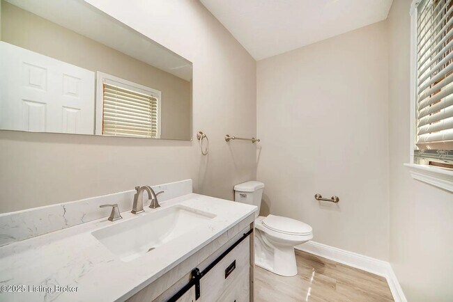 Building Photo - 6312 Six Mile Ln
