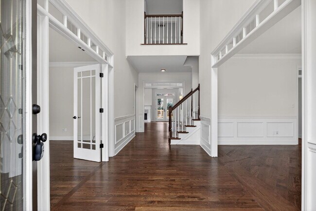 Building Photo - Great home in highly desired Brookstone Subdivision with Cobb County Schools.