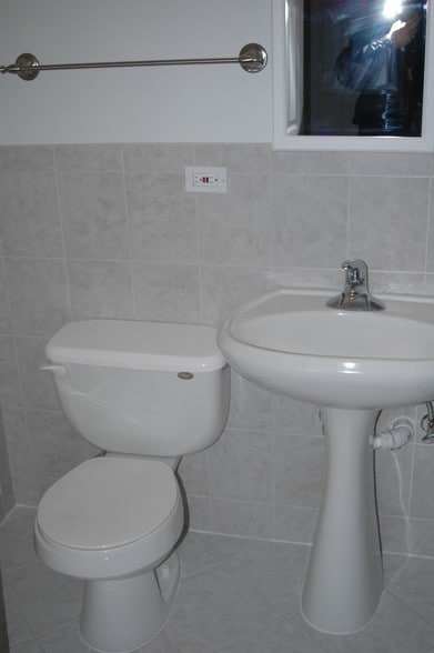 Bathroom - 826 E Capri Dr