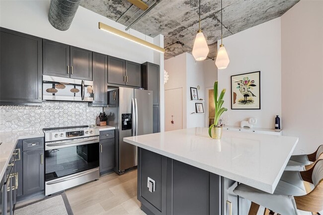 Building Photo - 2001 S Biscayne Blvd