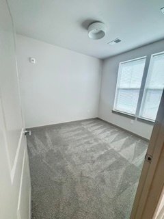 Building Photo - 2317 Huntington Ave