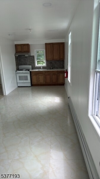 Primary Photo - 500 Burnside St