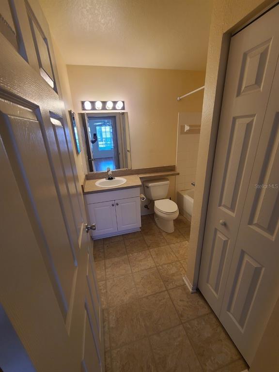 Building Photo - 36138 Lake Chase Blvd