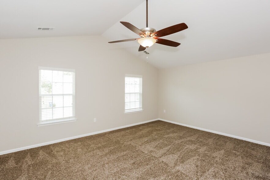 Building Photo - 9535 Eagle Feathers Drive