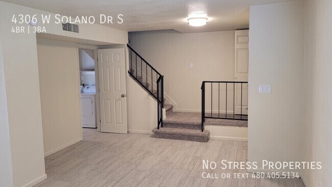 Building Photo - 4306 W Solano Dr S