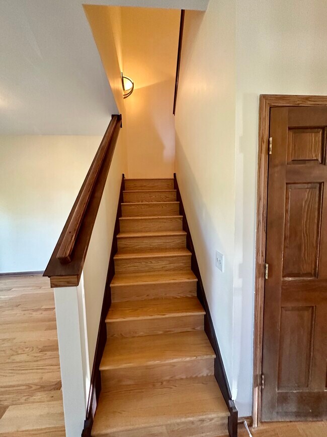 Stairway to Upstairs - 1010 Arbor Ct