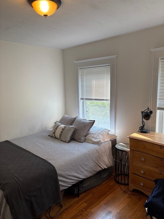 Building Photo - 44 Hillsdale St