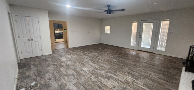 Building Photo - 814 Sinclair Ave