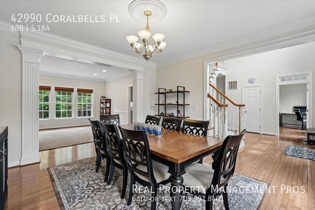 Building Photo - 42990 Coralbells Pl