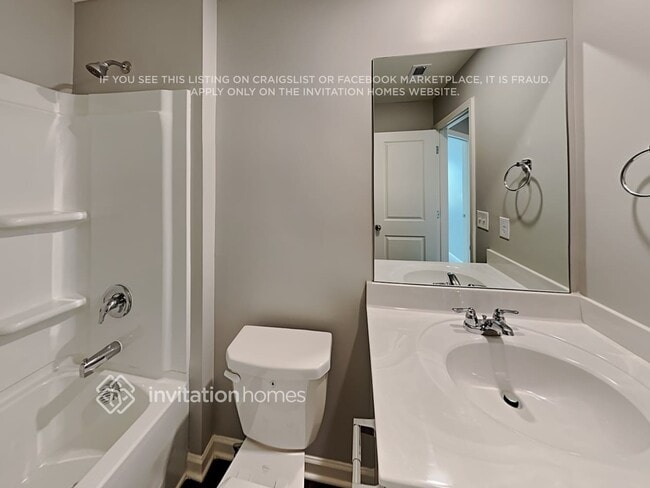 Building Photo - 113 Webster Cir