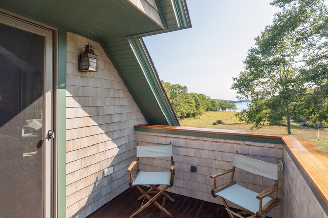 Building Photo - 378 Mill Rd