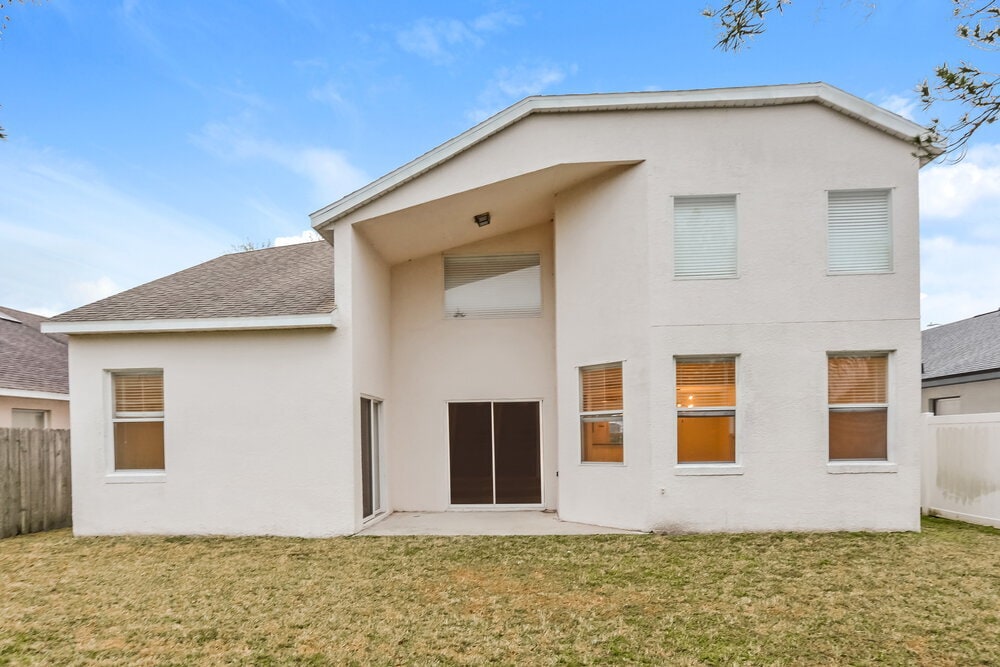 Building Photo - 2601 River Ridge Dr