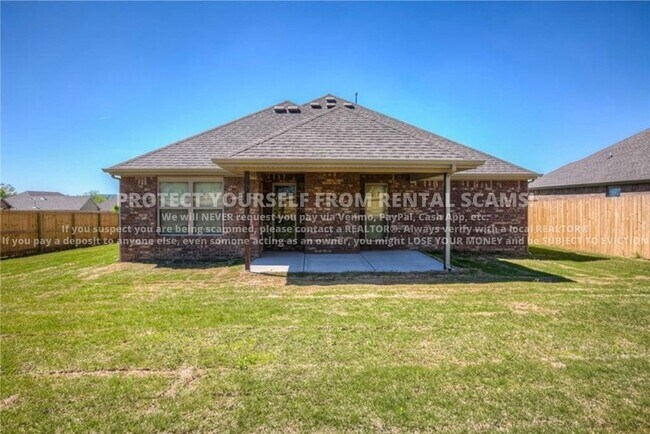 Building Photo - 2852 W Millstone Dr