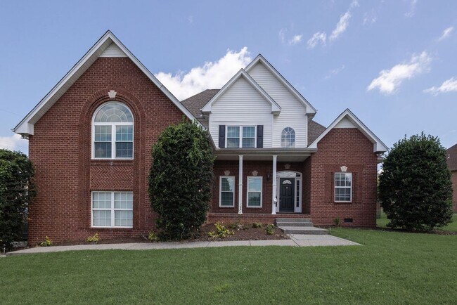 Building Photo - 100 Strathmore Ct
