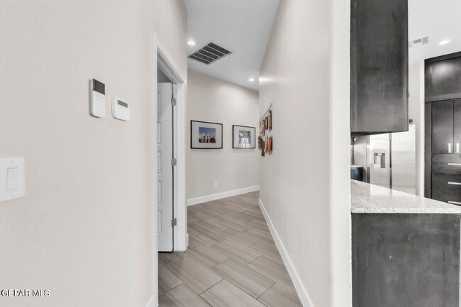 Building Photo - 13494 Hazlewood St