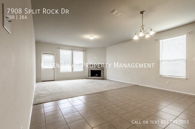 Building Photo - 7908 Split Rock Dr