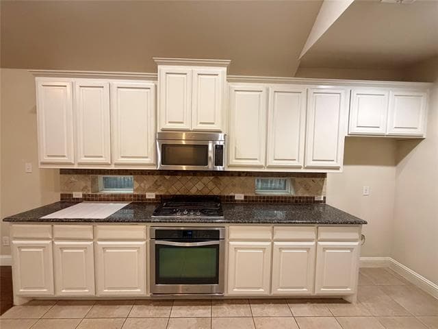 Building Photo - 14112 Sparrow Hill Dr