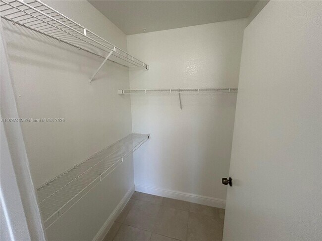 Building Photo - 1725 Palm Cove Blvd
