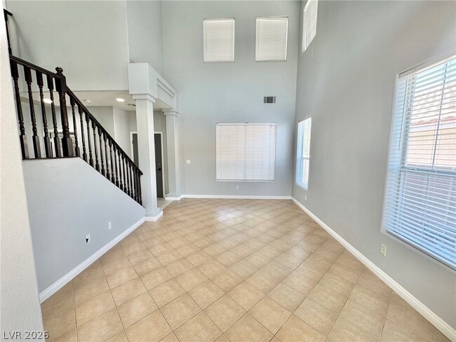 Building Photo - 216 Chiquis Ct