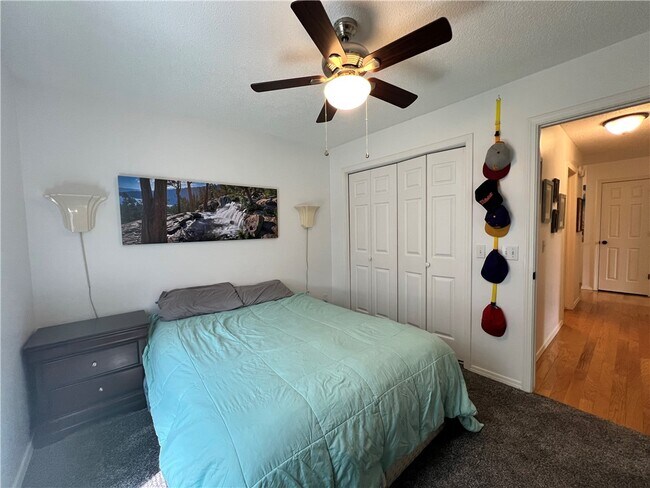 Building Photo - 2009 S 11th St