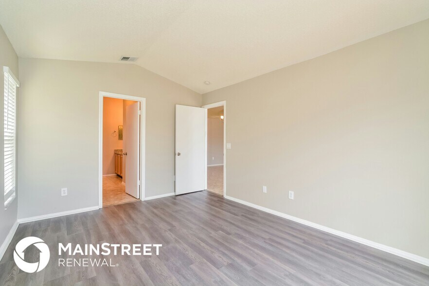 Building Photo - 3103 Orchard Pl