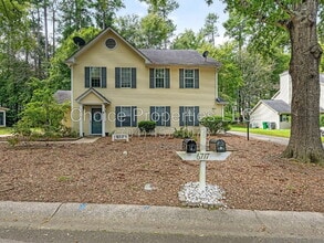 Building Photo - 6701 Bevington Ridge Rd