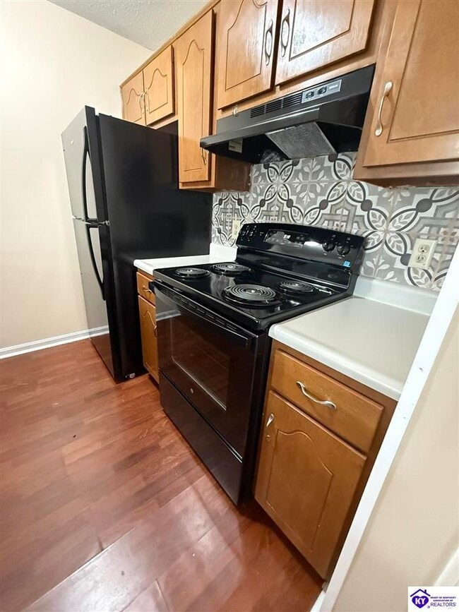 Building Photo - 512 Independence Ct