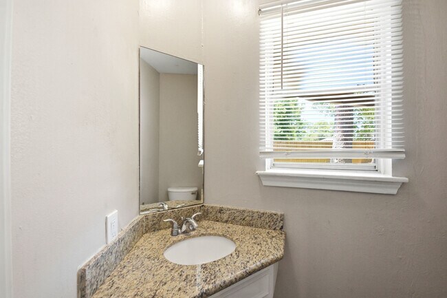 Building Photo - 25302 Friar Lake Ln