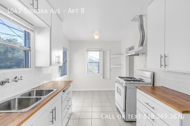 Building Photo - 1042 Sonora Ave