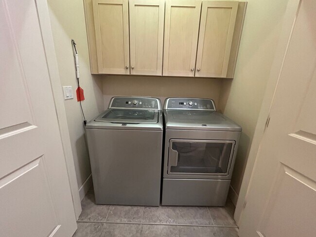 Building Photo - Premier 55+ Living in Fort Collins | 2BR Patio Home with Garage & Fireplace