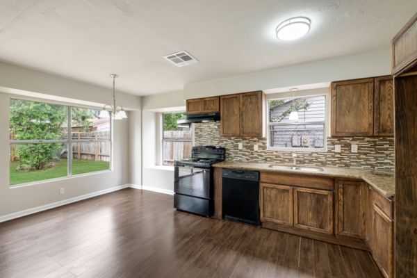 Building Photo - 9214 Cliffvale Street