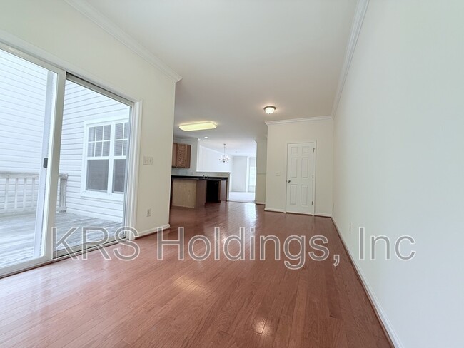 Building Photo - 11918 Field Towne Ln
