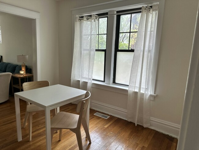 Building Photo - 2027-2029 Alfred Avenue, Unit 2029 B