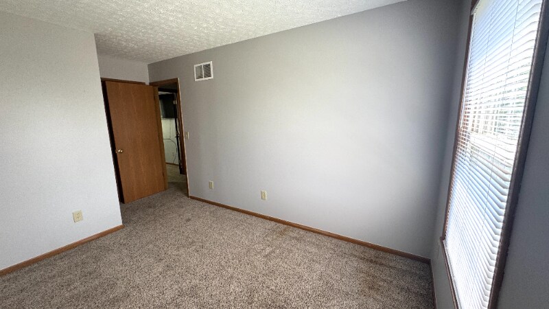 Building Photo - 4348 Shady Meadows Dr