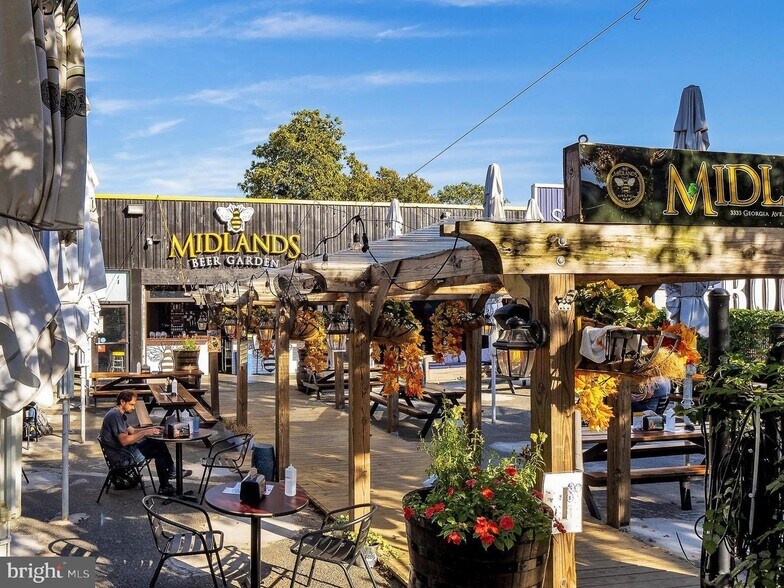 Beer garden up the street - 616 Lamont St NW