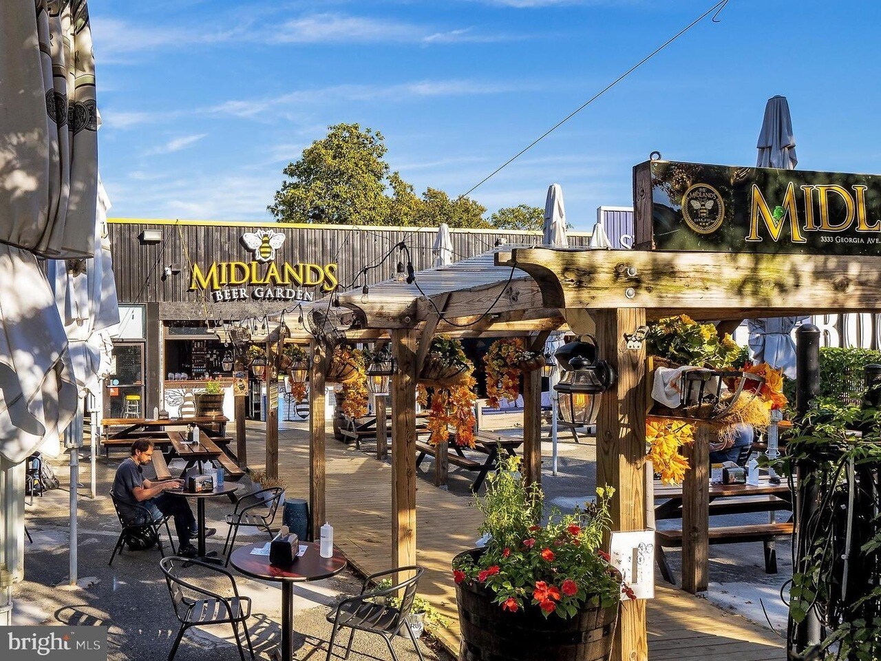 Beer garden up the street - 616 Lamont St NW