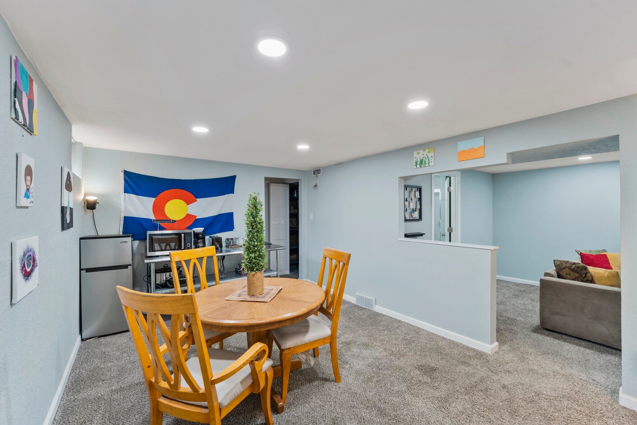 Building Photo - 2628 Green Ridge Dr