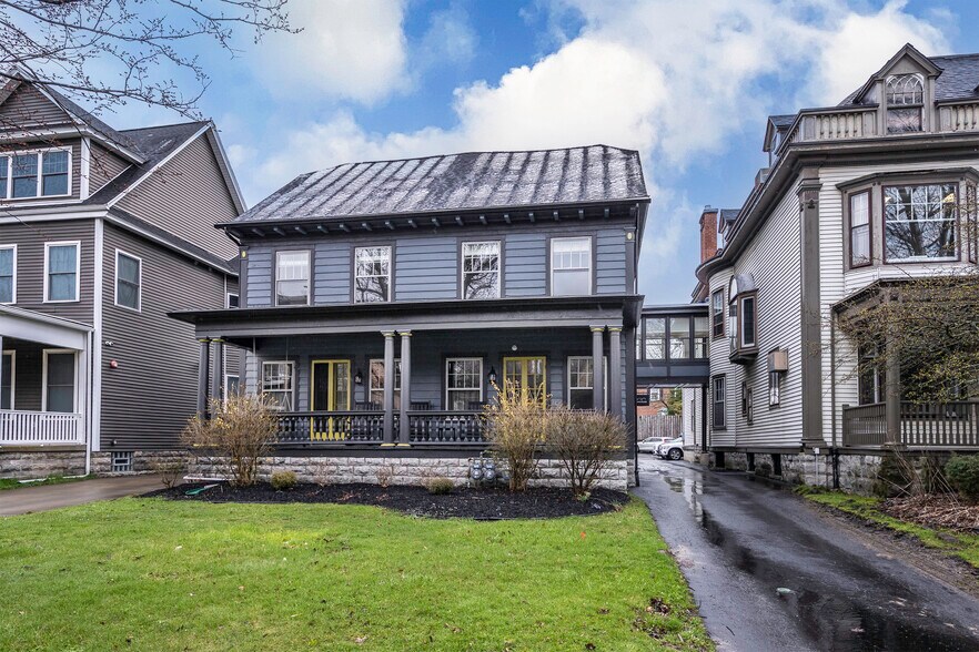 Primary Photo - 349 Elmwood Ave
