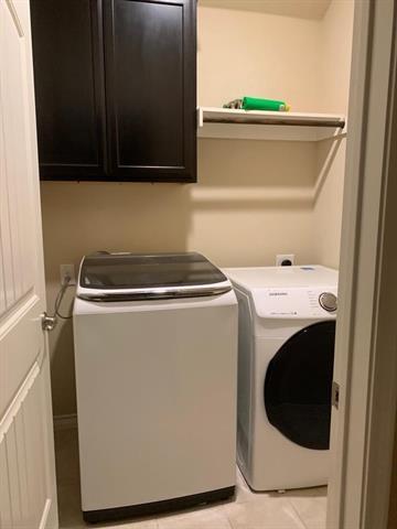 Building Photo - 10121 Leander Pl