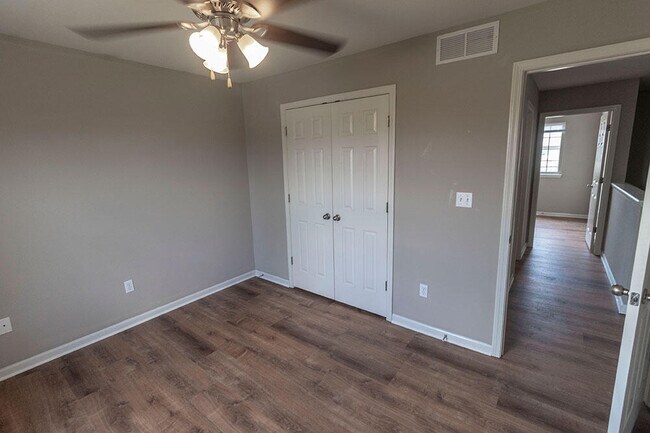 Building Photo - 4016 Snowy Owl Dr