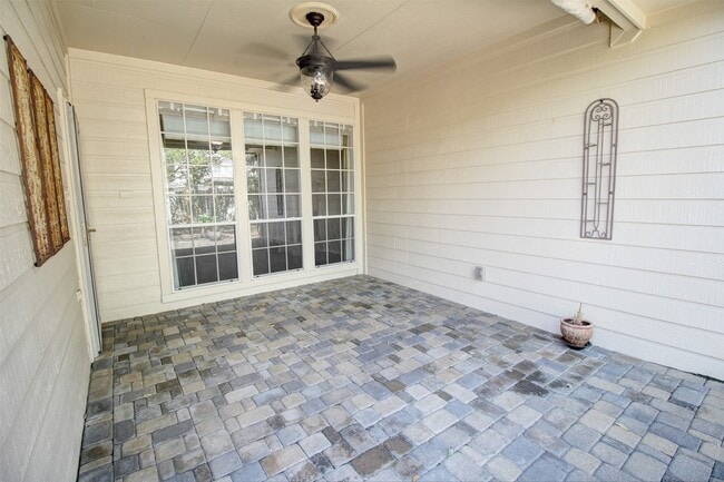 Building Photo - 19014 Canyon Frost Dr