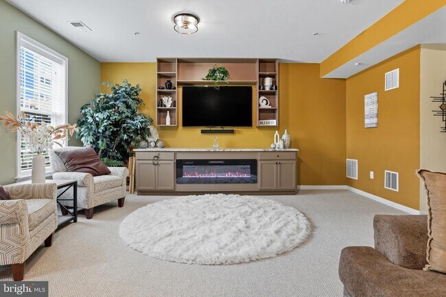 Building Photo - 4814 Forest Pines Dr