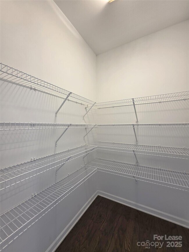 Building Photo - 3320 Keady Mill Loop